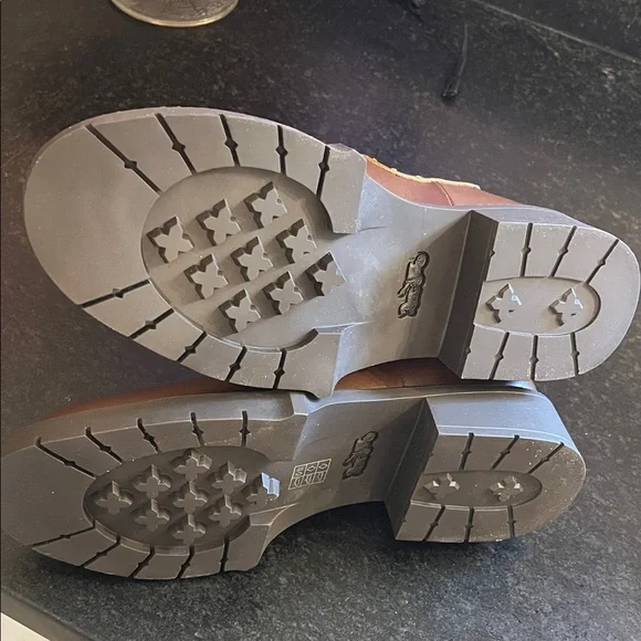 Coach Lory Leather bootie Boots with Studded Detail - Picture 5 of 7